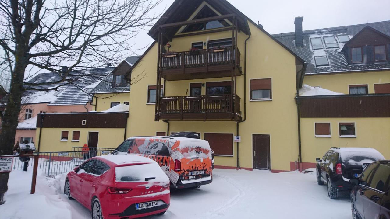 Ferienwohnung Korn Mit Tiefgarage Und Skiraum Oberwiesenthal Exteriér fotografie
